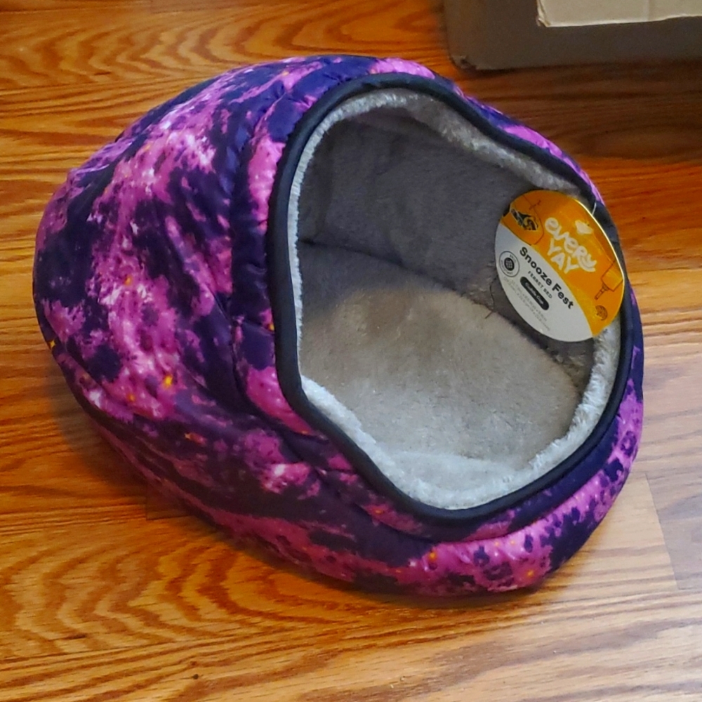 Ferret Bed